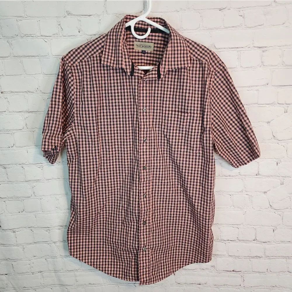 Men's True Measure button-down shirt, size Medium
